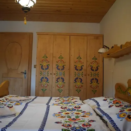 Na Gazdovskom Dvore 3*